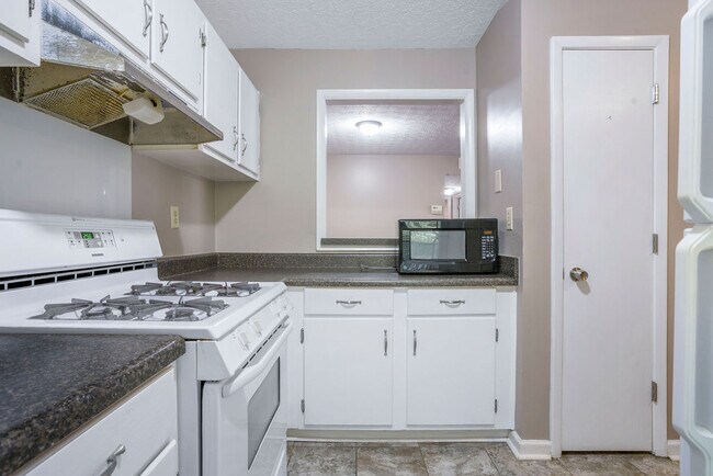 Foto del edificio - 1101 Wynnes Ridge Cir SE