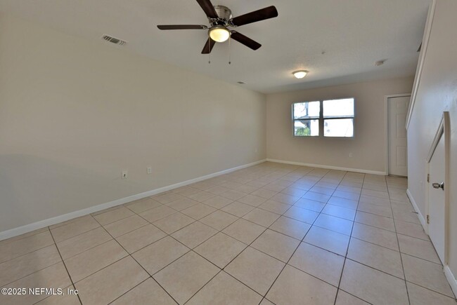 Foto del edificio - 2851 Yellow Pine Ct