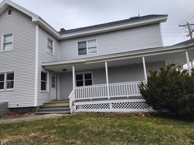 Building Photo - 73 Pleasant St