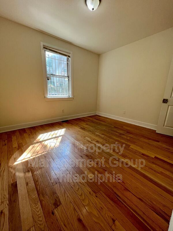 Foto del edificio - 1921 N Gratz St