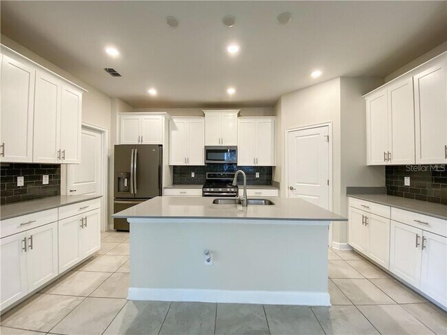 Foto del edificio - 15257 Night Heron Dr