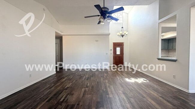 Foto del edificio - 10184 Smoke Tree Rd