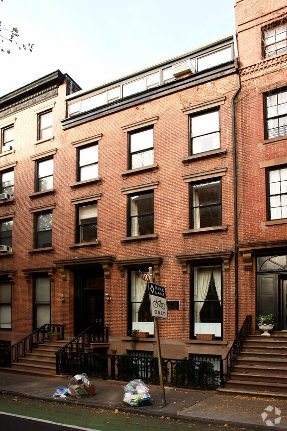 Foto principal - 224 Henry St