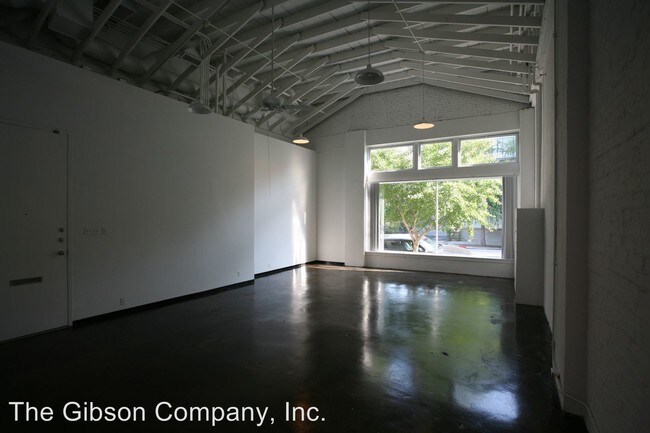 Building Photo - 4147 Commerce St