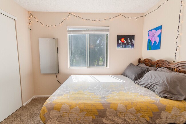 Bedroom - 4 Chablis Ct