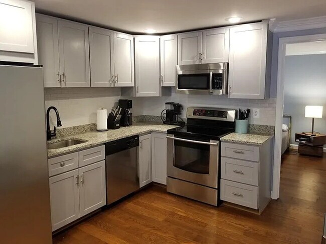 Foto del edificio - 2119 N St NW
