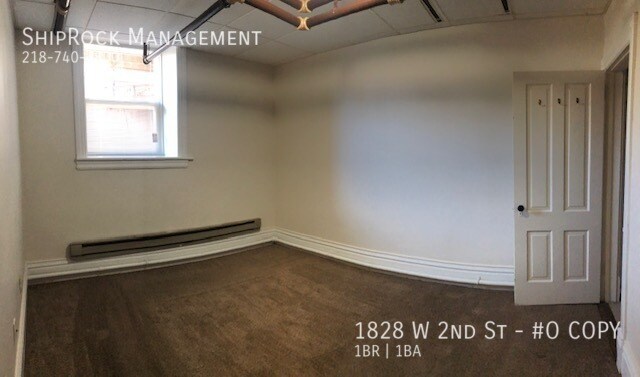 Building Photo - 1828 W 2nd St