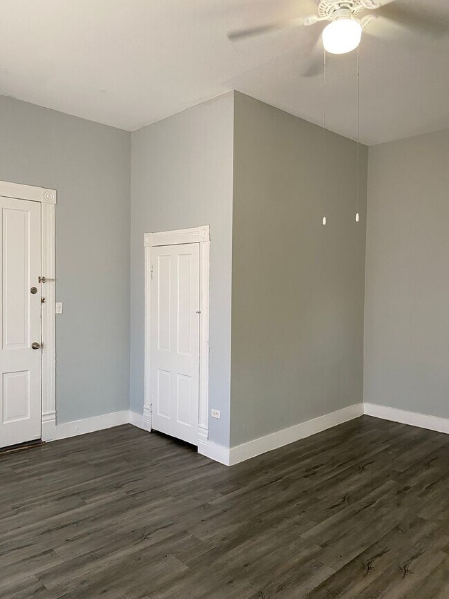 Foto del edificio - 1318 Willow St