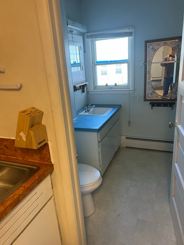 Building Photo - 124 Spruce St