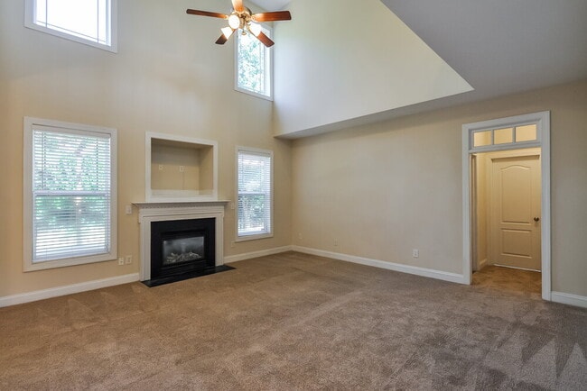 Building Photo - 1105 Steelhorse Dr