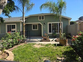 Building Photo - 420 Algen Ct