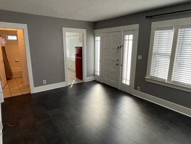 Foto del edificio - 3945 4th Ave