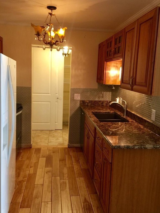 205 Barry Ave S Unit 306, Wayzata, MN 55391 Condo for Rent in Wayzata