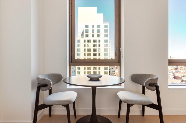 Building Photo - 482 Kent Ave