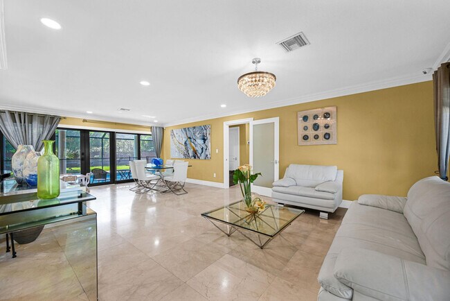 Foto del edificio - 836 Orchid Dr