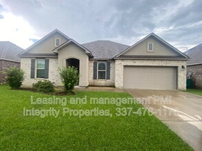 Building Photo - 616 Vert Dr