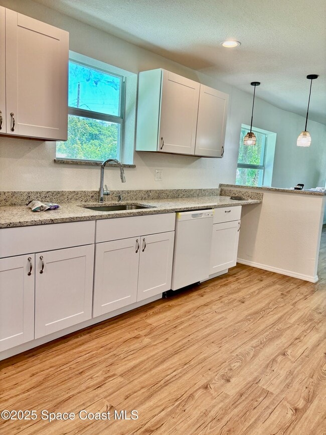 Building Photo - 918 Wager Ave