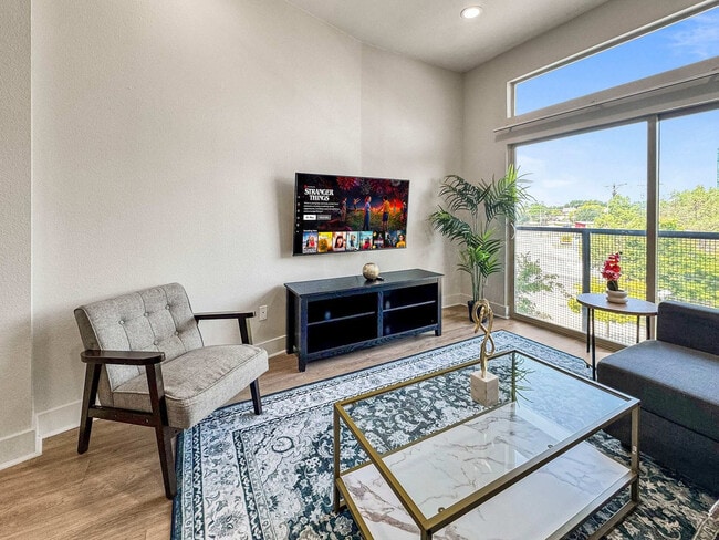 Building Photo - 2901 Indiana St