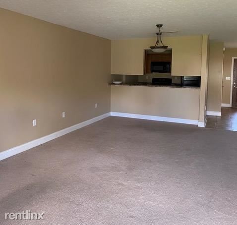 Building Photo - 2 br, 2 bath Townhome - 104 Jacob Lane