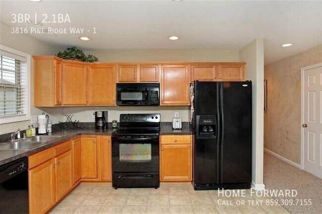 Building Photo - 3816 Pine Ridge Way