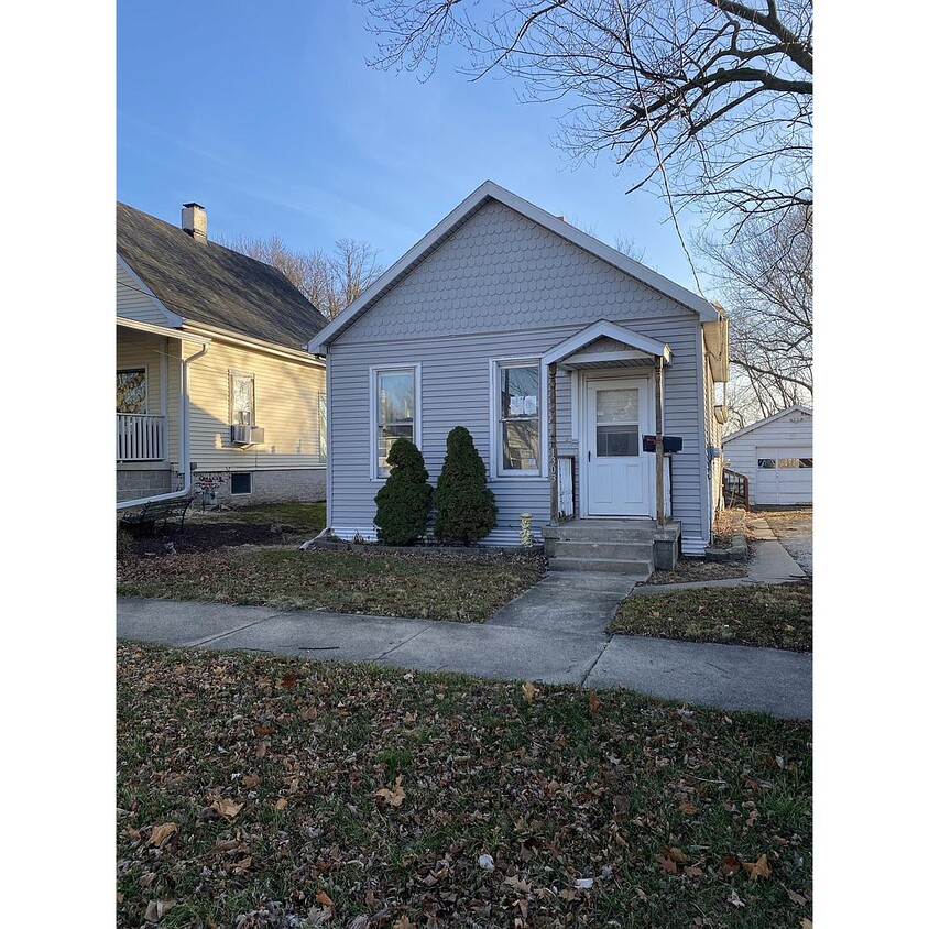 Primary Photo - 1303 N Morris Ave