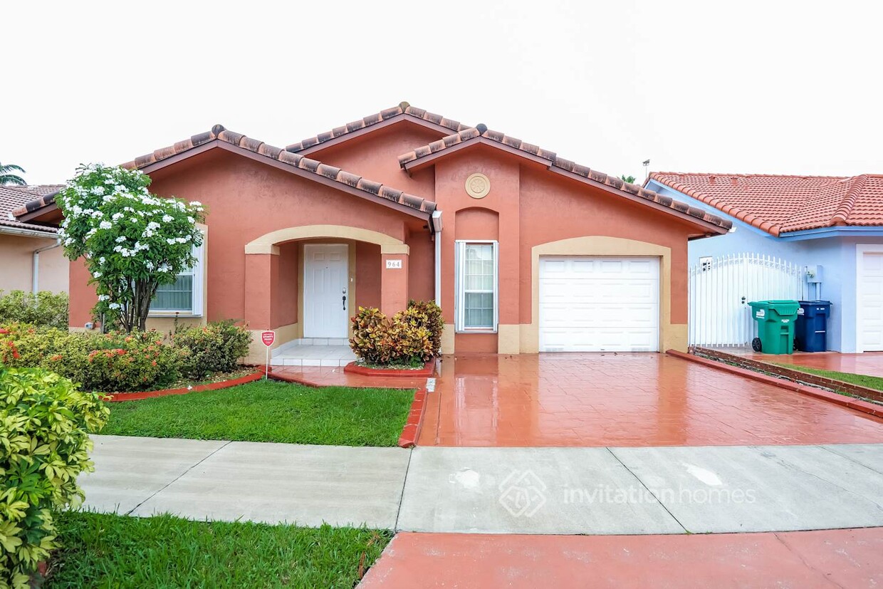 Foto principal - 964 NW 128th Pl