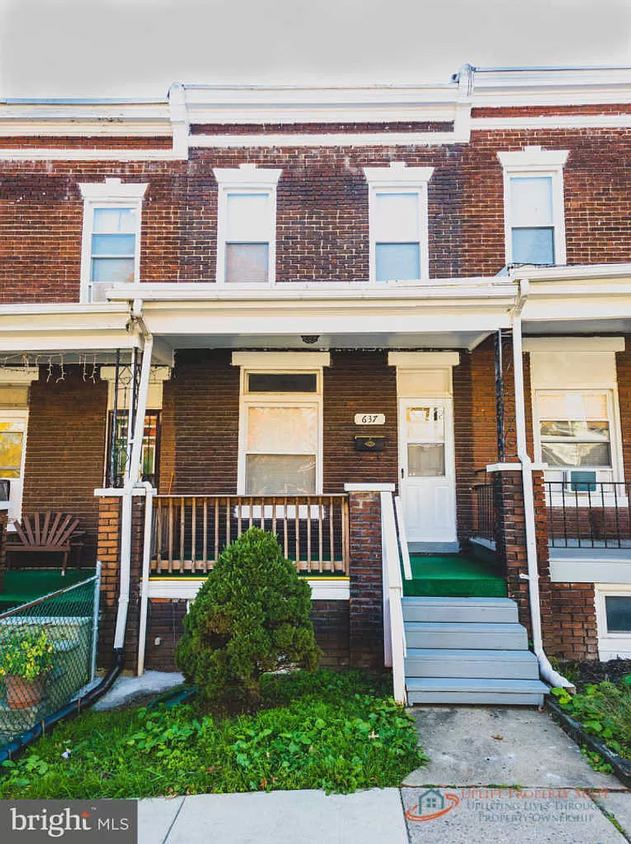 Primary Photo - Baltimore Rowhome For Rent