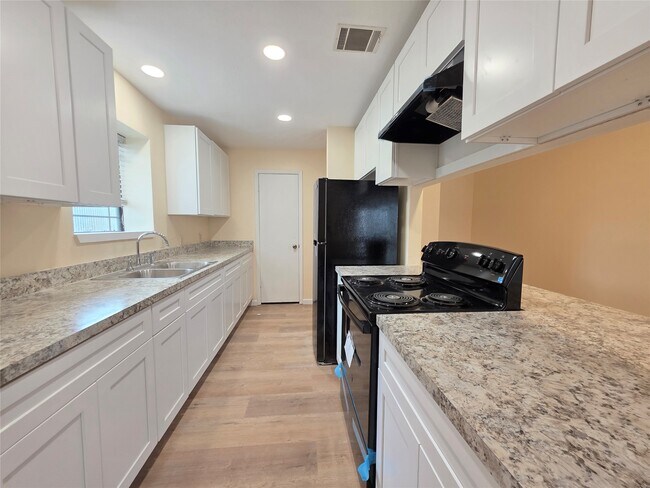 Foto del edificio - 618 S Frazier St