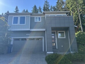 Building Photo - 4132 223rd Pl SE