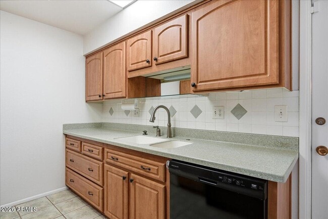 Foto del edificio - 9907 W Cedar Dr