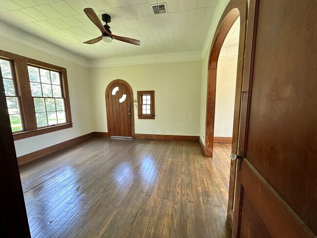 Sala de estar - 426 Bellevue St