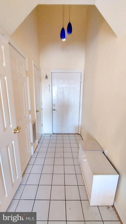 Primary Photo - 333 Elmcroft Blvd