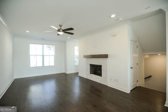 Foto del edificio - 1186 Farmstead Rd
