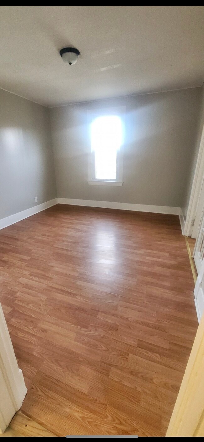 Living Room - 189 Sherman Ave