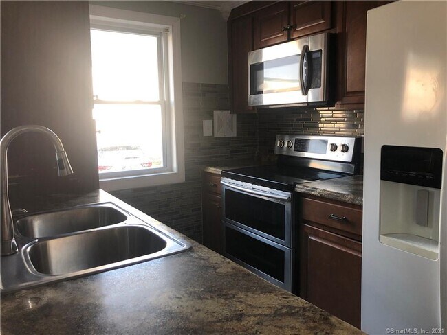 Foto del edificio - 509 Burnside Ave