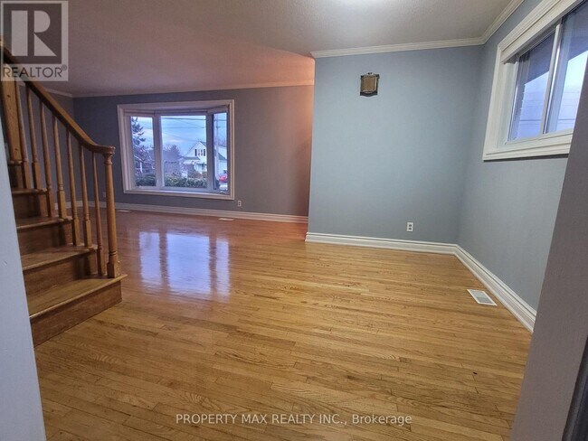 Building Photo - 46 Gilbert St