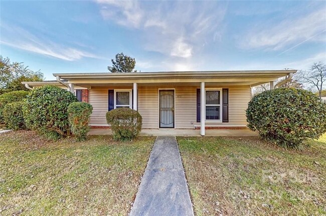 Building Photo - 3721 Fagan Way