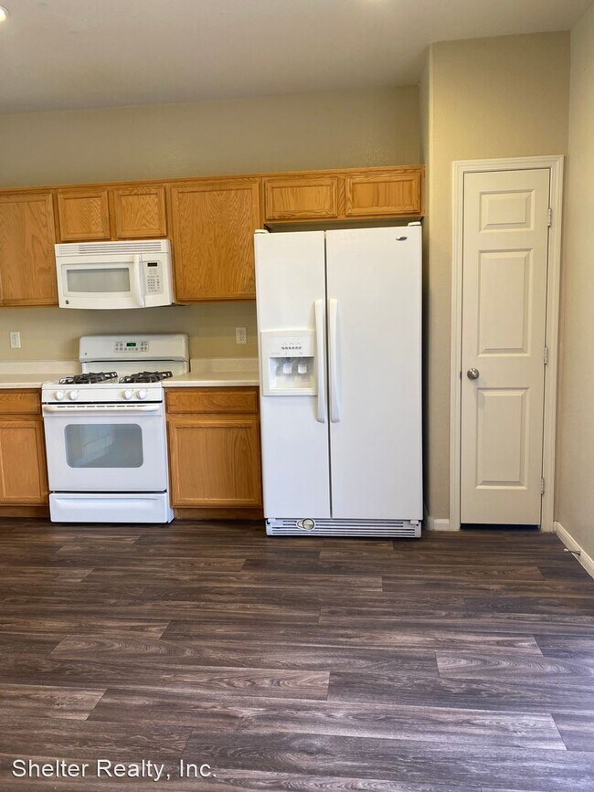 2 br, 2.5 bath House 11145 Abbeyfield Ro... House Rental in