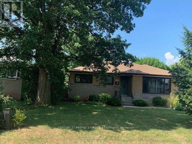 Building Photo - 1393 Selkirk Ave