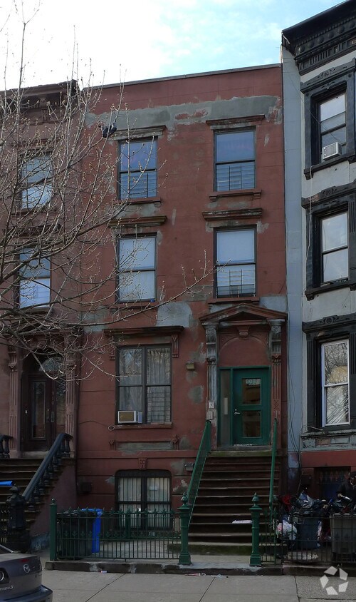 Building Photo - 908 Greene Ave