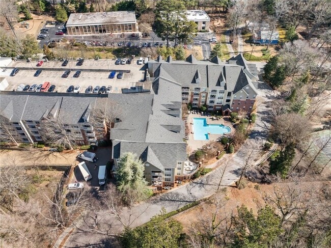 Foto del edificio - 4007 Westchester Ridge NE
