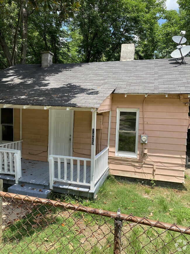 Skyline Village/Columbia Terrace Apartments under 2,000 Winston