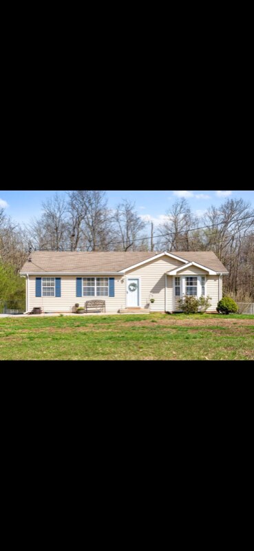 Foto del edificio - 2469 Whitfield Rd