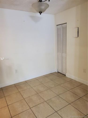 Foto del edificio - 10834 SW 88th St