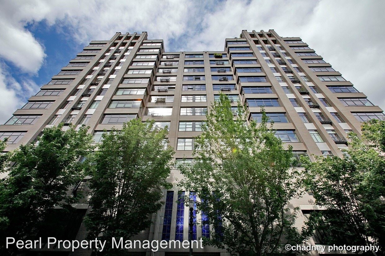 Foto principal - 333 NW 9th Ave