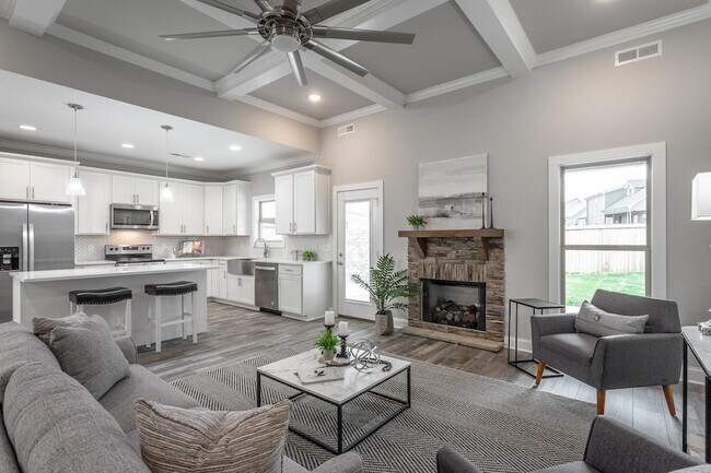 Foto del edificio - 8955 Silver Maple Dr