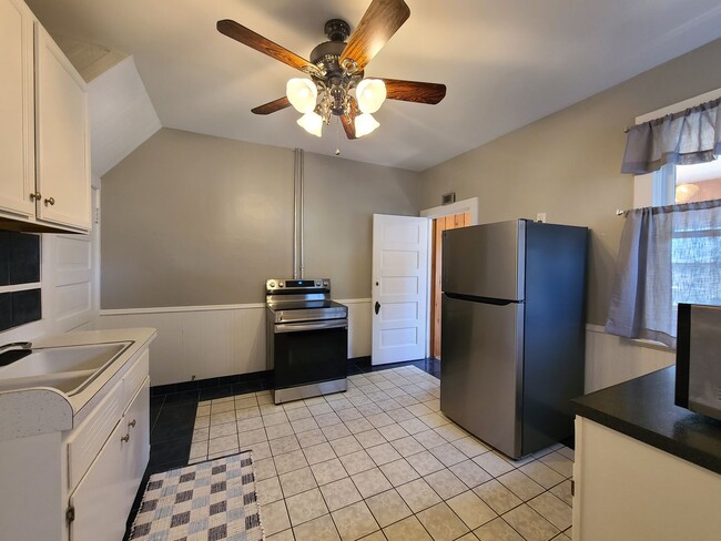 Building Photo - 1314 Niles Ave