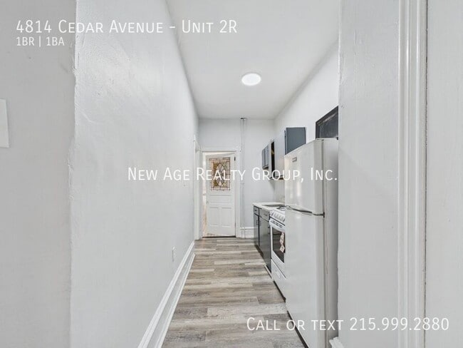 Building Photo - 4814 Cedar Ave