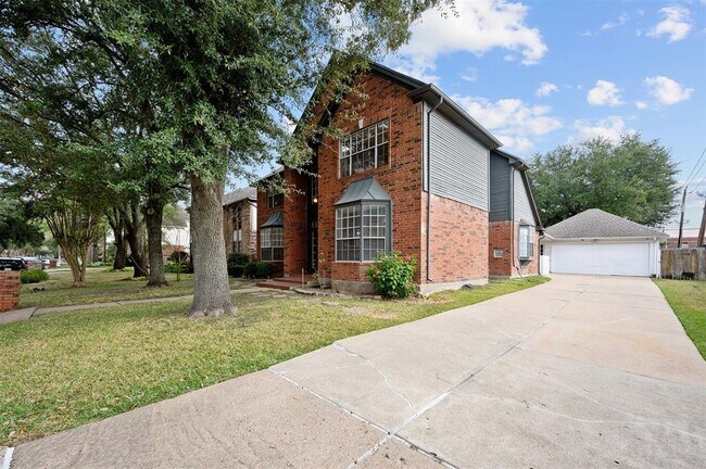 Building Photo - 3239 Ashton Park Dr