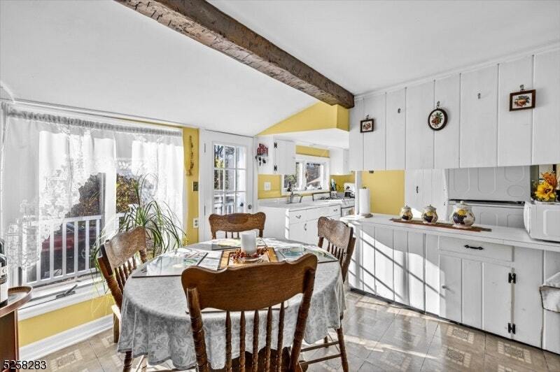 Foto del edificio - 64 Center St